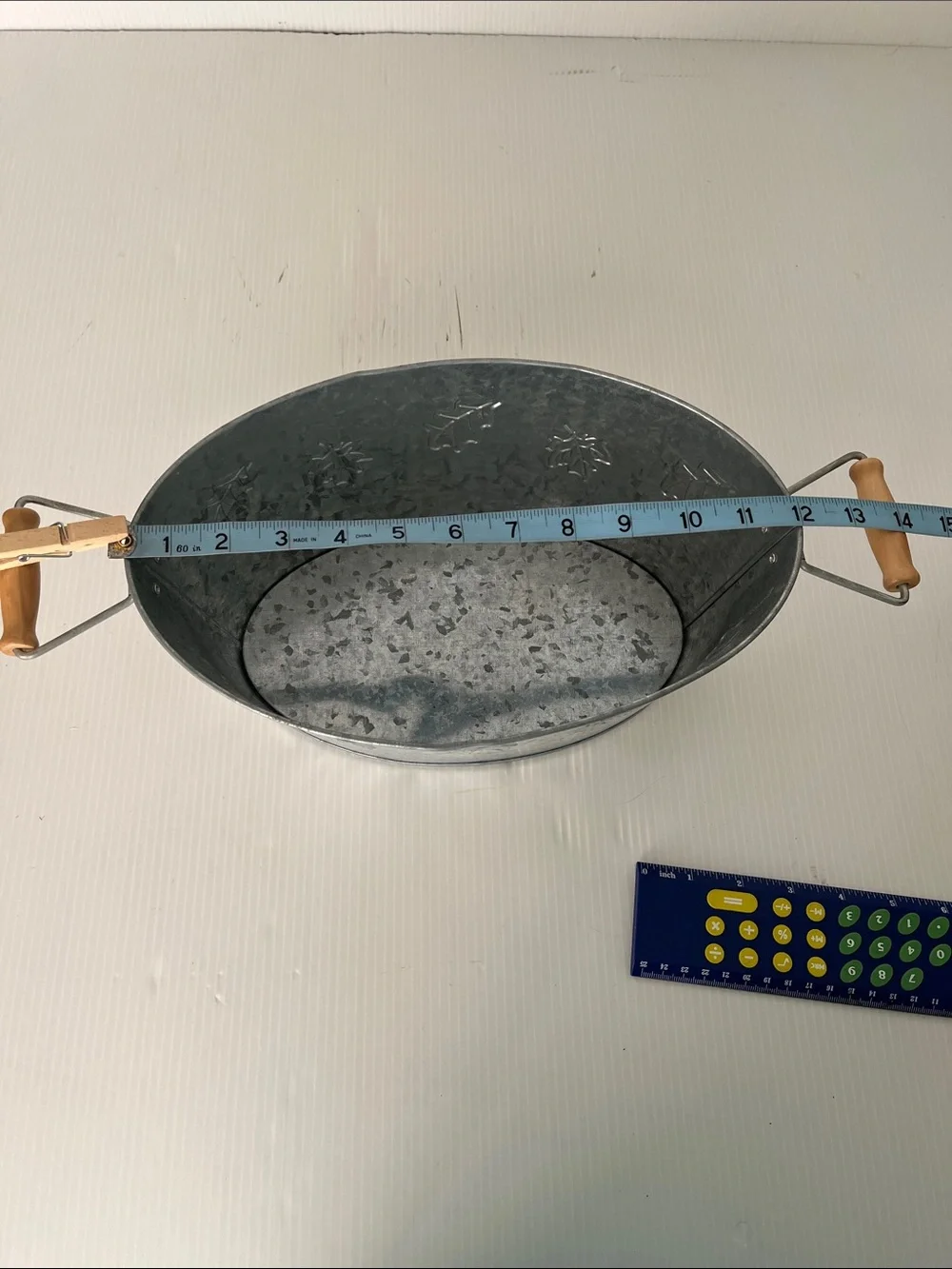 Tin Small Oval Tub with Wooden Handles